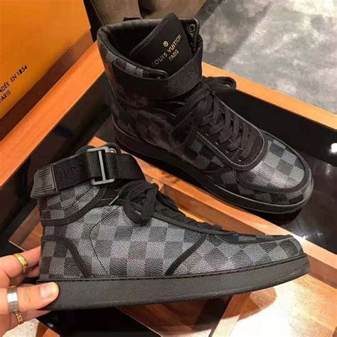 lv men shoes 2020|Men's Designer Shoes, Sneakers, Footwear .